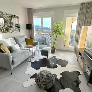 https://prettypenthouseestepona.1costadelsol.com